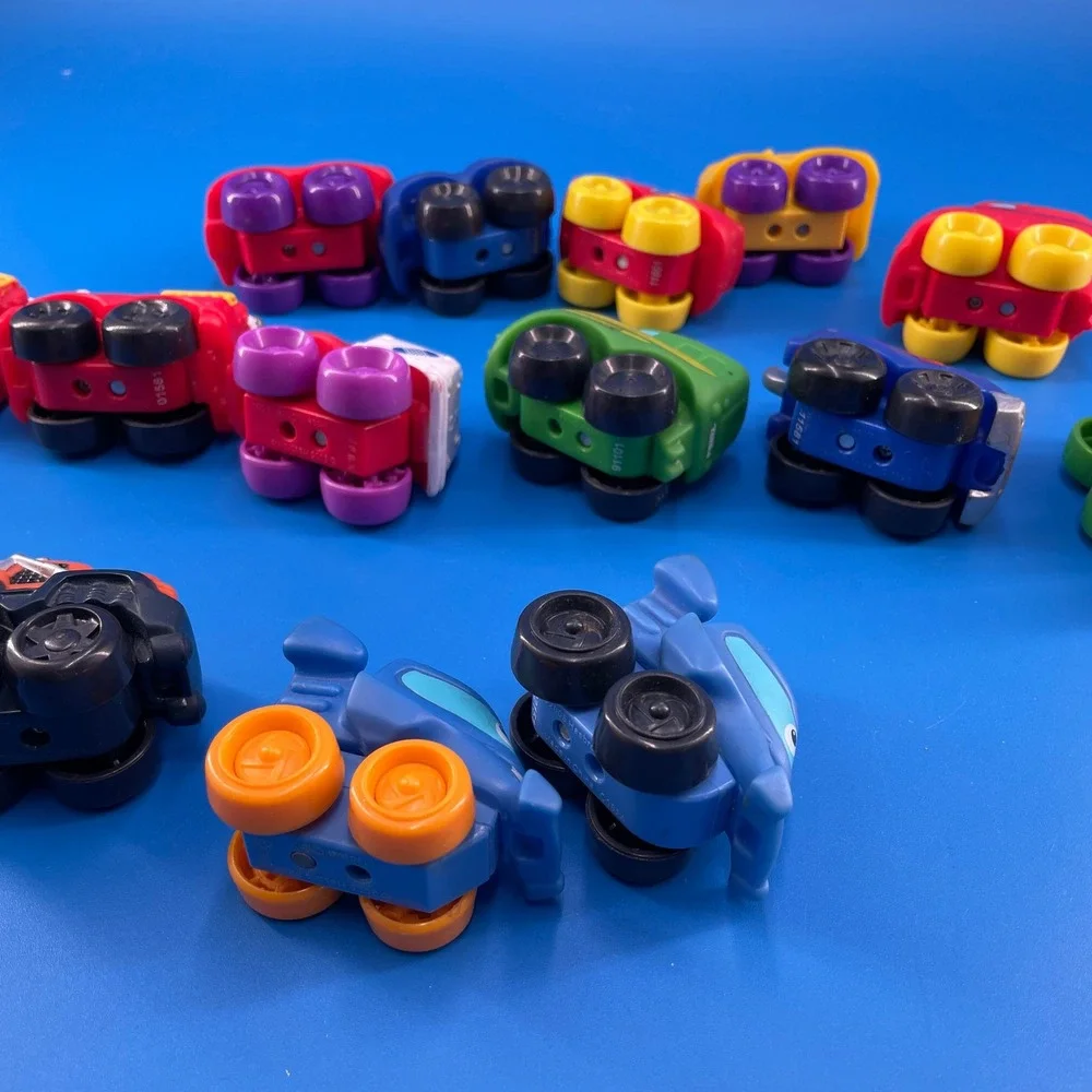 Mixed Lot Tonka Chucky Friends Vehicles & Plastic Rainbow Counters Manipulatives